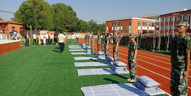 怀宁中专学校2019级新生军训结营仪式成功举行