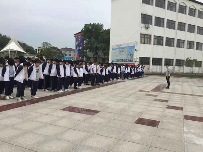 怀宁县中等专业学校开展“九一八”国防教育活动