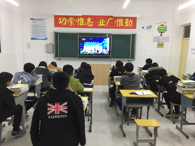 县中专学校多举措防控春季传染病