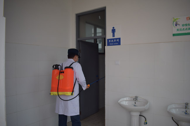 县中专学校多举措防控春季传染病