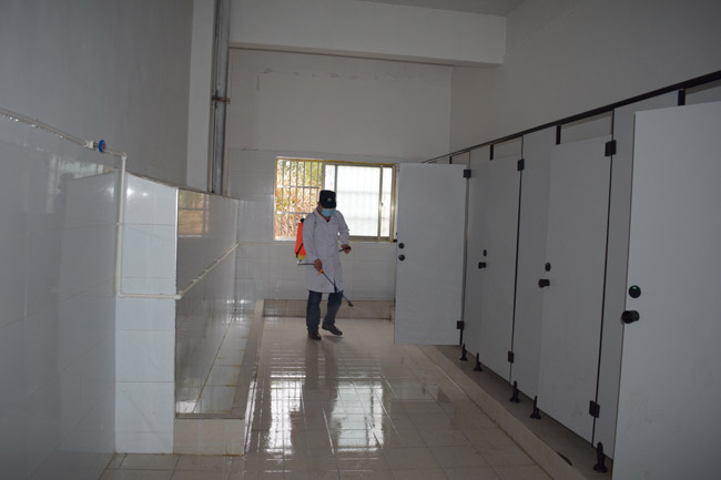 县中专学校多举措防控春季传染病