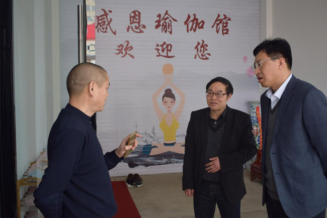 怀宁县中专学校赴桐城市职业学校考察学习