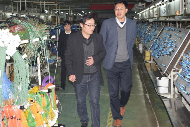 怀宁县中专学校赴桐城市职业学校考察学习