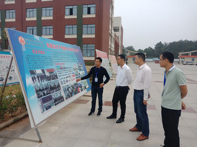 立足校情狠抓特色德育 围绕团建助力学校发展