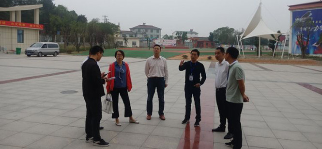 立足校情狠抓特色德育 围绕团建助力学校发展