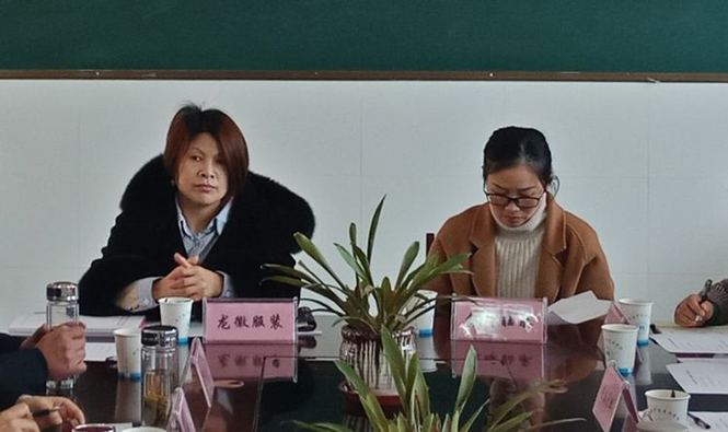 县经开区校企对接会在怀宁中专学校举行