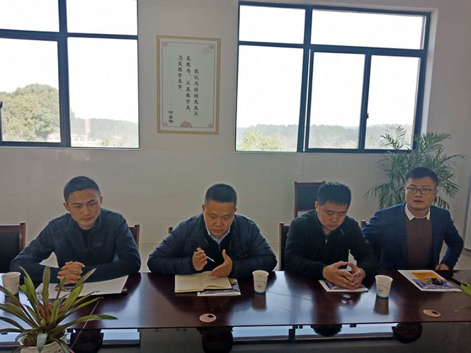 合肥清大中创教育科技有限公司到怀宁县中等专业学校调研