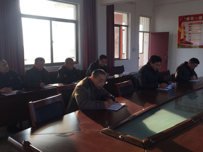 副县长胡海洋前往县职业技术学校调研