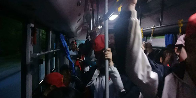 怀宁中专学校全体师生助力2019.怀宁蓝莓之乡国际马拉松比赛