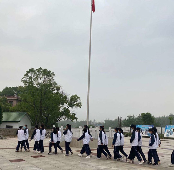 县中专学校普通学子的每一天