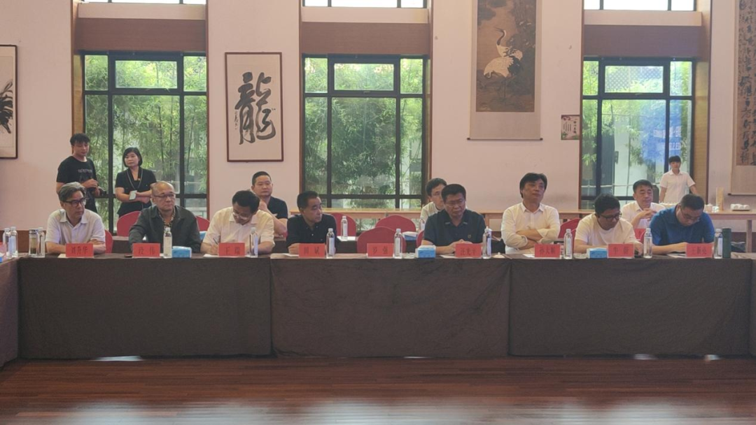 【喜讯】我校文学指导顾问，校党支部书记、校长当选安徽省当代诗歌研究会核心领导成员