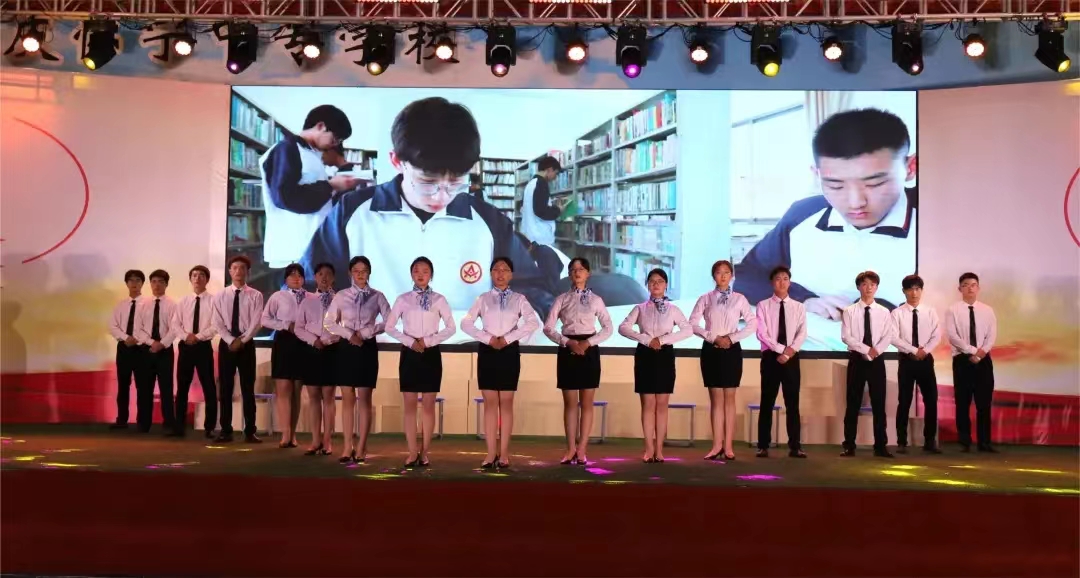 怀宁县中等专业学校成功举办“火红的六月”第二届诗歌节