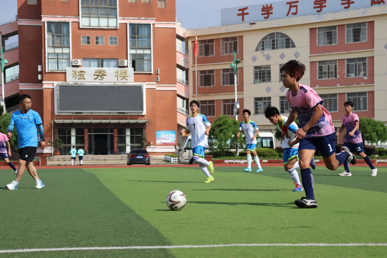 今日要闻 | 3:0成功晋级！怀宁县2023年中小学生足球联赛赛况精彩纷呈