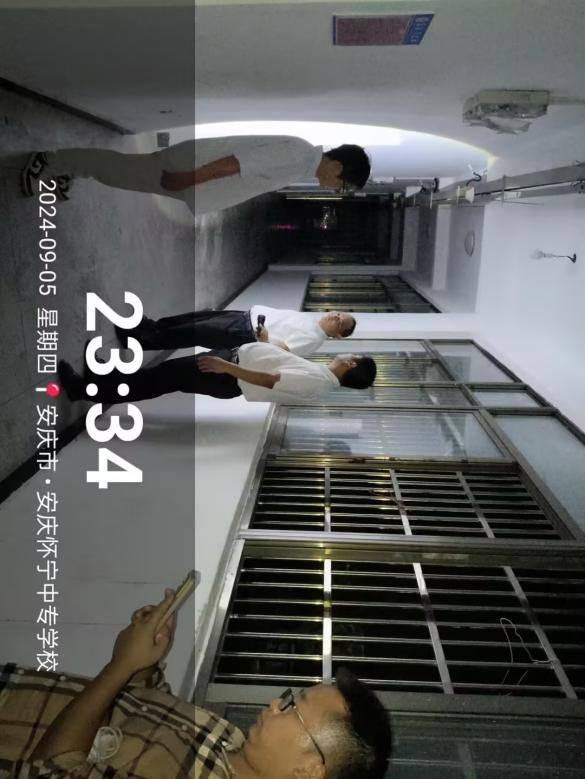 关怀入寝室，温情暖人心 ——怀宁县中等专业学校班主任开展宿舍查寝工作