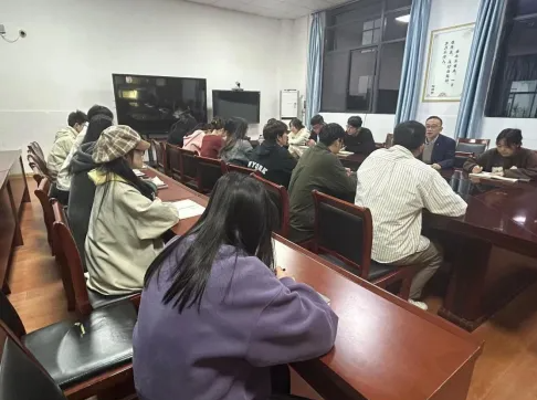 打造激情晚读 促进高质量学习